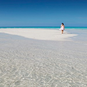 Kuramathi Maldives - Luxury Maldives Honeymoon Packages - Sandbank