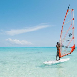 Kuramathi Maldives - Luxury Maldives Honeymoon Packages - Watersport actvities1