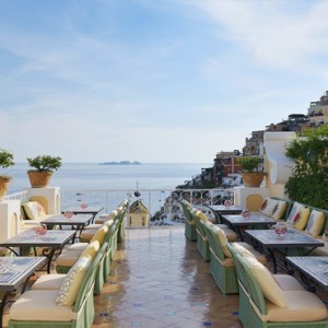 Le Sirenuse - Luxury Italy Honeymoon Packages - Champagne Bar & Grill1