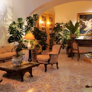 Le Sirenuse - Luxury Italy Honeymoon Packages - lobby