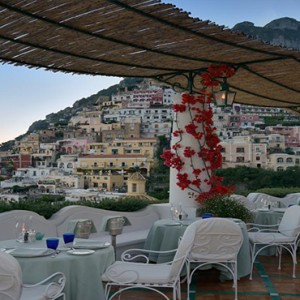 Le Sirenuse - Luxury Italy Honeymoon Packages - restaurant with a view