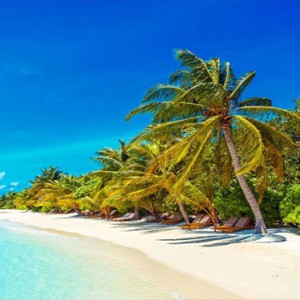 Lily Beach Resort and Spa at Huvahendhoo - Luxury Maldives Honeymoon Packages - Beach Villa beach