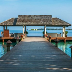 Lily Beach Resort and Spa at Huvahendhoo - Luxury Maldives Honeymoon Packages - Private dining