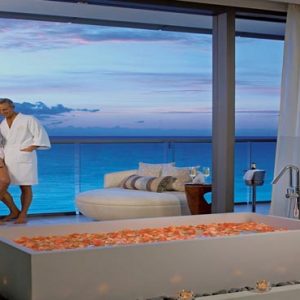 Mexico Honeymoon Packages Secrets The Vine Cancun Preferred Club Honeymoon Suite Ocean Front2