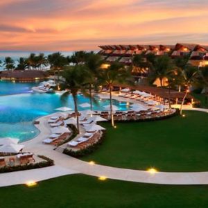 Mexico Honeymoon Packages Grand Velas Riviera Maya Pool Overview