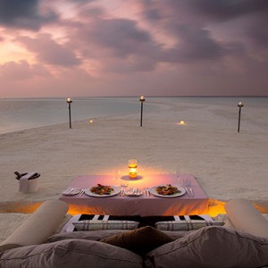 Milaidhoo Island Maldives - Luxury Maldives Honeymoon Packages - beach bbq