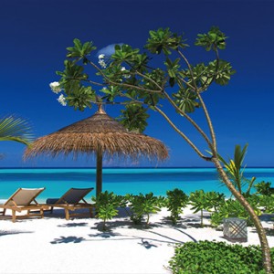 Ozen by Atmosphere at Maadhoo Island - Luxury Maldives Honeymoon Packages - Beach