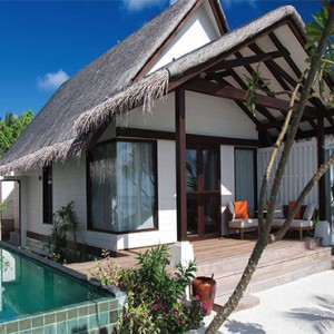 Ozen by Atmosphere at Maadhoo Island - Luxury Maldives Honeymoon Packages - Earth Villa with Pool