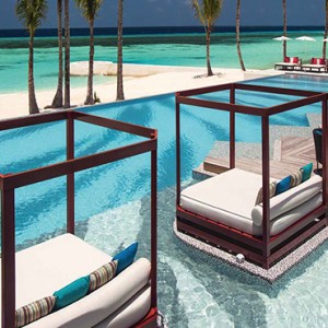 Ozen by Atmosphere at Maadhoo Island - Luxury Maldives Honeymoon Packages - Joie de vivre pool cabana1