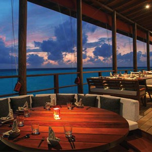 Ozen by Atmosphere at Maadhoo Island - Luxury Maldives Honeymoon Packages - Peking restaurant