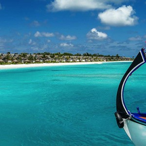 Ozen by Atmosphere at Maadhoo Island - Luxury Maldives Honeymoon Packages - excursion