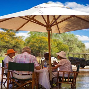 Samara Private Game Reserve - Luxury South Africa Honeymoon Packages - Bush lunch dining