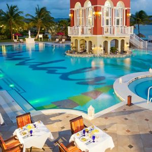 St Lucia Honeymoon Packages Sandals Grande St Lucian Resort Dining 3