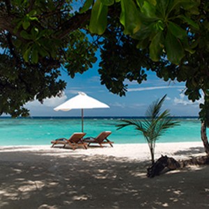 Velassaru Maldives - Luxury Maldives Honeymoon Packages - Beach Villa garden