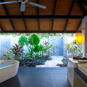 Velassaru Maldives - Luxury Maldives Honeymoon Packages - Beach Villa with pool bathroom