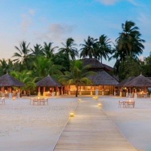 Velassaru Maldives - Luxury Maldives Honeymoon Packages - Sand