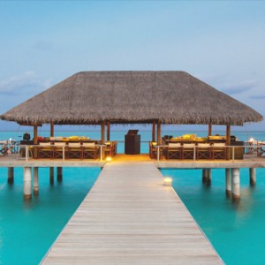 Velassaru Maldives - Luxury Maldives Honeymoon Packages - Teppanyaki