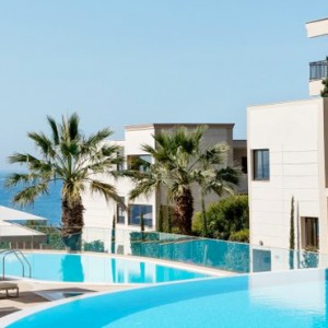 pool 2- Ikos Oceania Halkidiki - Luxury Greece Holiday Packages