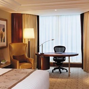 Hong Kong Honeymoon Packages Kowloon Shangri La Horizon Club Deluxe Room