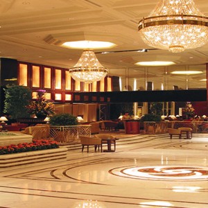 Hong Kong Honeymoon Packages Kowloon Shangri La Lobby