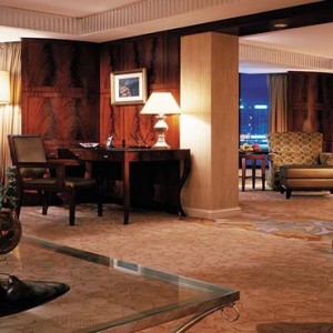 Hong Kong Honeymoon Packages Kowloon Shangri La Presidential Suite