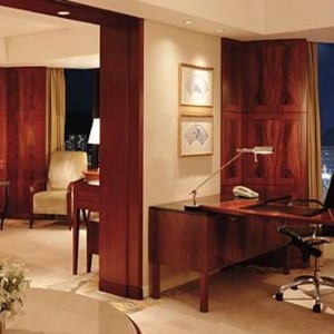 Hong Kong Honeymoon Packages Kowloon Shangri La Speciality Suite