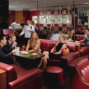 Hong Kong Honeymoon Packages Mandarin Oriental Hong Kong Captain's Bar