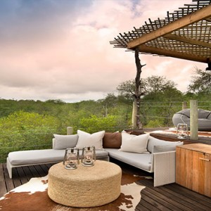 Lion Sands Game Reserve - Luxury South Africa Honeymoon Packages - Kingston treehouse interior