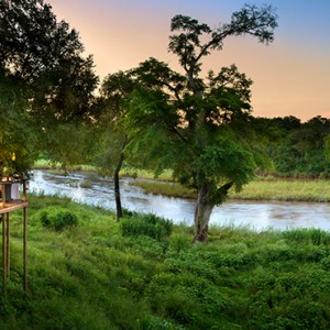 Lion Sands Game Reserve - Luxury South Africa Honeymoon Packages - Narina Lodge dinner