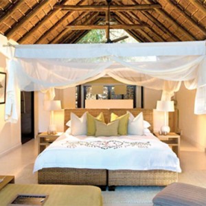 Lion Sands Game Reserve - Luxury South Africa Honeymoon Packages - River lodge interior