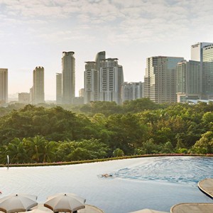Malaysia Honeymoon Packages Mandarin Oriental Kuala Lumpur Swimming Pool2