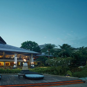 Malaysia Honeymoon Packages Shangri La Rasa Ria Resorts And Spa Coffee Terrace At Night