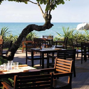 Malaysia Honeymoon Packages Shangri La Rasa Sayang Resort Pinang Restaurant & Bar1