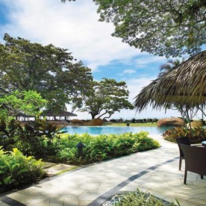 Malaysia Honeymoon Packages Shangri La Rasa Sayang Resort Pool2