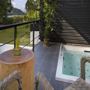 Malaysia Honeymoon Packages The Andaman Langkawi Jacuzzi Studio2