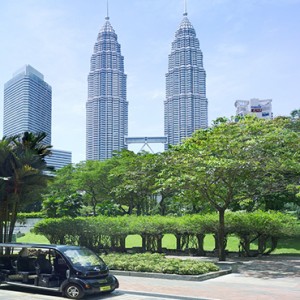 Malaysia Honeymoon Packages Traders Kuala Lumpur Buggy By The Park