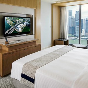 Marina Bay Sands - Luxury Singapore Honeymoon Packages - Orchid Suite