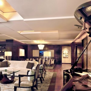 Marina Bay Sands - Luxury Singapore Honeymoon Packages - Presidential Suite living area