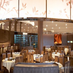 Marina Bay Sands - Luxury Singapore Honeymoon Packages - Seafood Paradise
