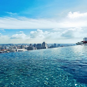 Marina Bay Sands - Luxury Singapore Honeymoon Packages - infinity rooftop pool