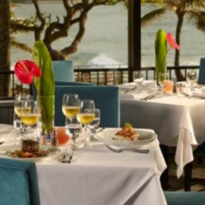 Pa akai - Turtle Bay Beach Resort - Luxury Hawaii Honeymoon Packages