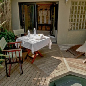 Pumba Private Game reserve - Luxury South Africa Honeymoon Packages - Spa pool