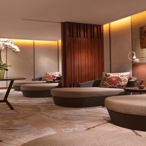 Shangri la Singapore - Luxury Singapore Honeymoon Packages - Spa relaxation lounge