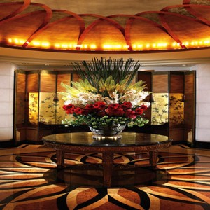 Singapore Honeymoon Packages Four Seasons Singapore Lobby1