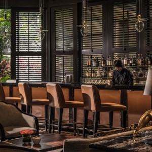 Singapore Honeymoon Packages Four Seasons Singapore One Ninety Bar