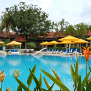 Singapore Honeymoon Packages Hotel Jen Tanglin Singapore Pool1