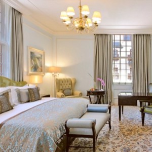 Taj Cape Town - Luxury South Africa Honeymoon Packages - Luxury Heritage rooms with City Views