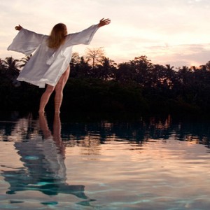 Bali Honeymoon Packages Viceroy Bali Main Pool Sunrise