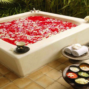 Bali Honeymoon Packages Alila Ubud Spa Bath