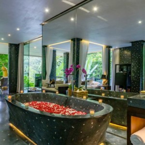 Bali Honeymoon Packages Hanging Gardens Of Bali Spa Suite Bathroom